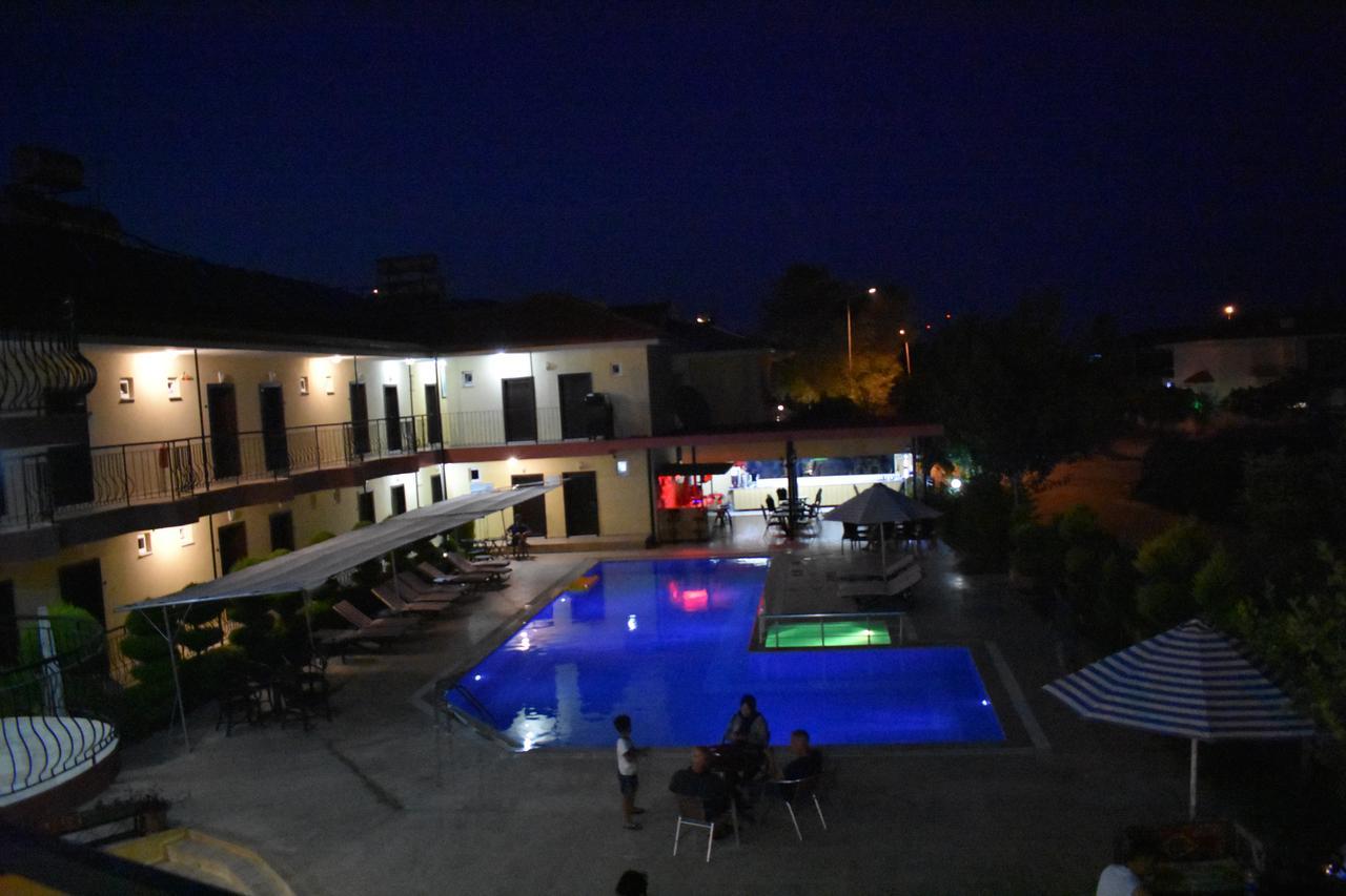 Las Palmeras Hotel Çamyuva Εξωτερικό φωτογραφία