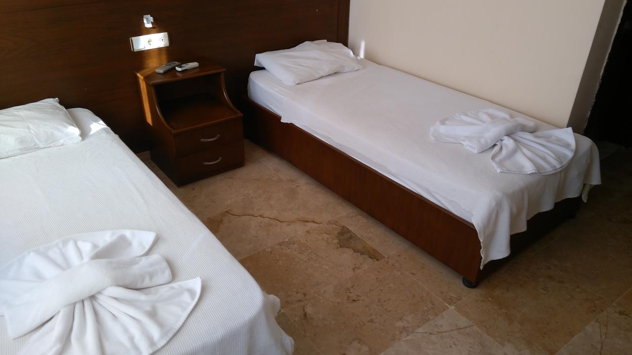 Las Palmeras Hotel Çamyuva Εξωτερικό φωτογραφία