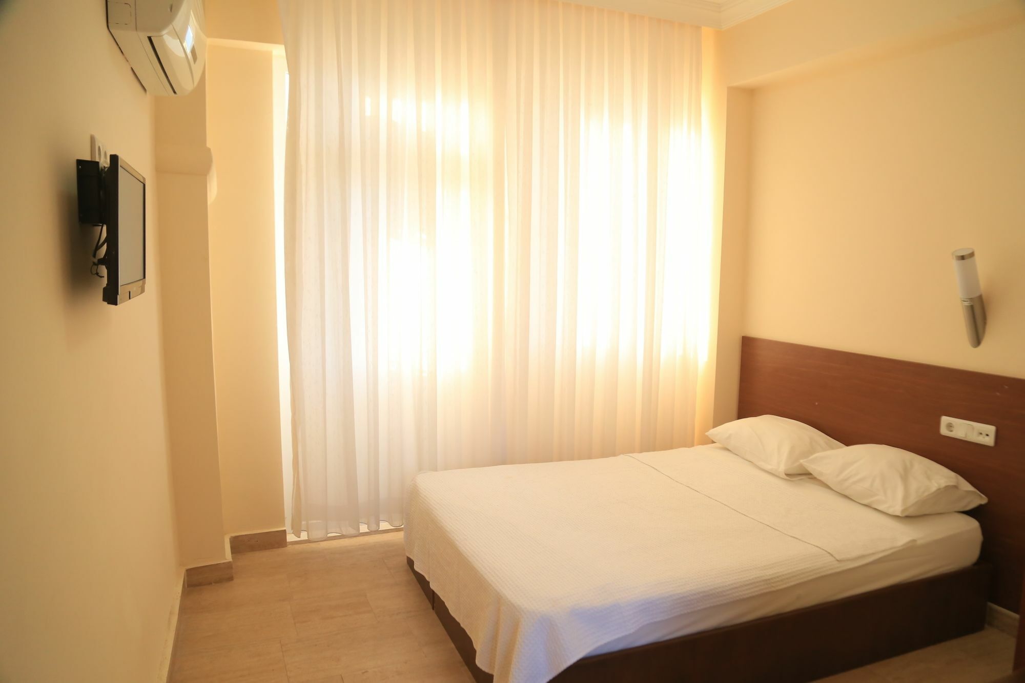 Las Palmeras Hotel Çamyuva Εξωτερικό φωτογραφία